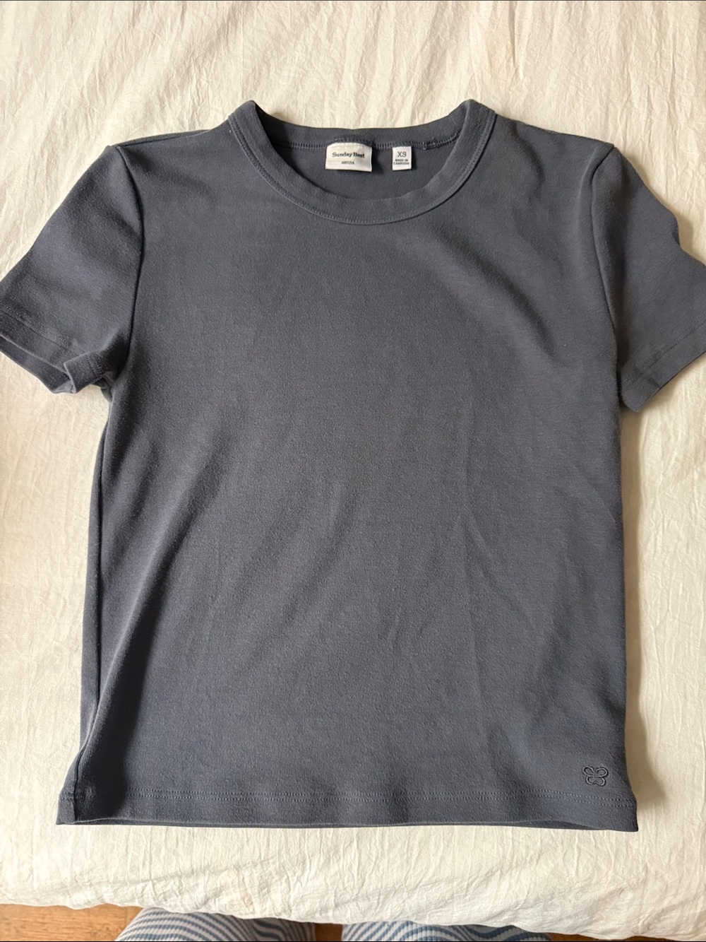 Sunday Best by ARITZIA Short Sleeve Crewneck Tee Charcoal Gray Size XS